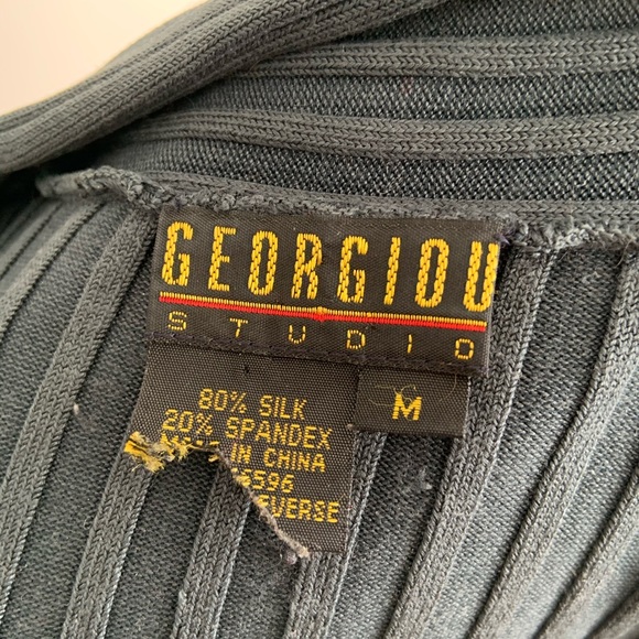 Georgio Studio Ribbed Top - Picture 4 of 4